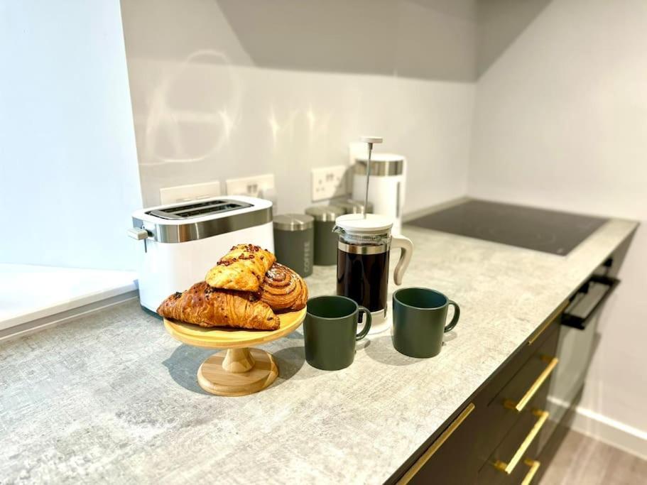 3Br Westbourne Delight - Near Beach & Bournemouth! מראה חיצוני תמונה