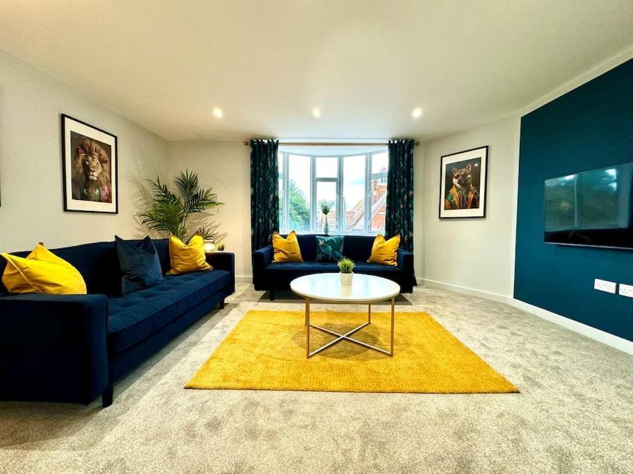 3Br Westbourne Delight - Near Beach & Bournemouth! מראה חיצוני תמונה